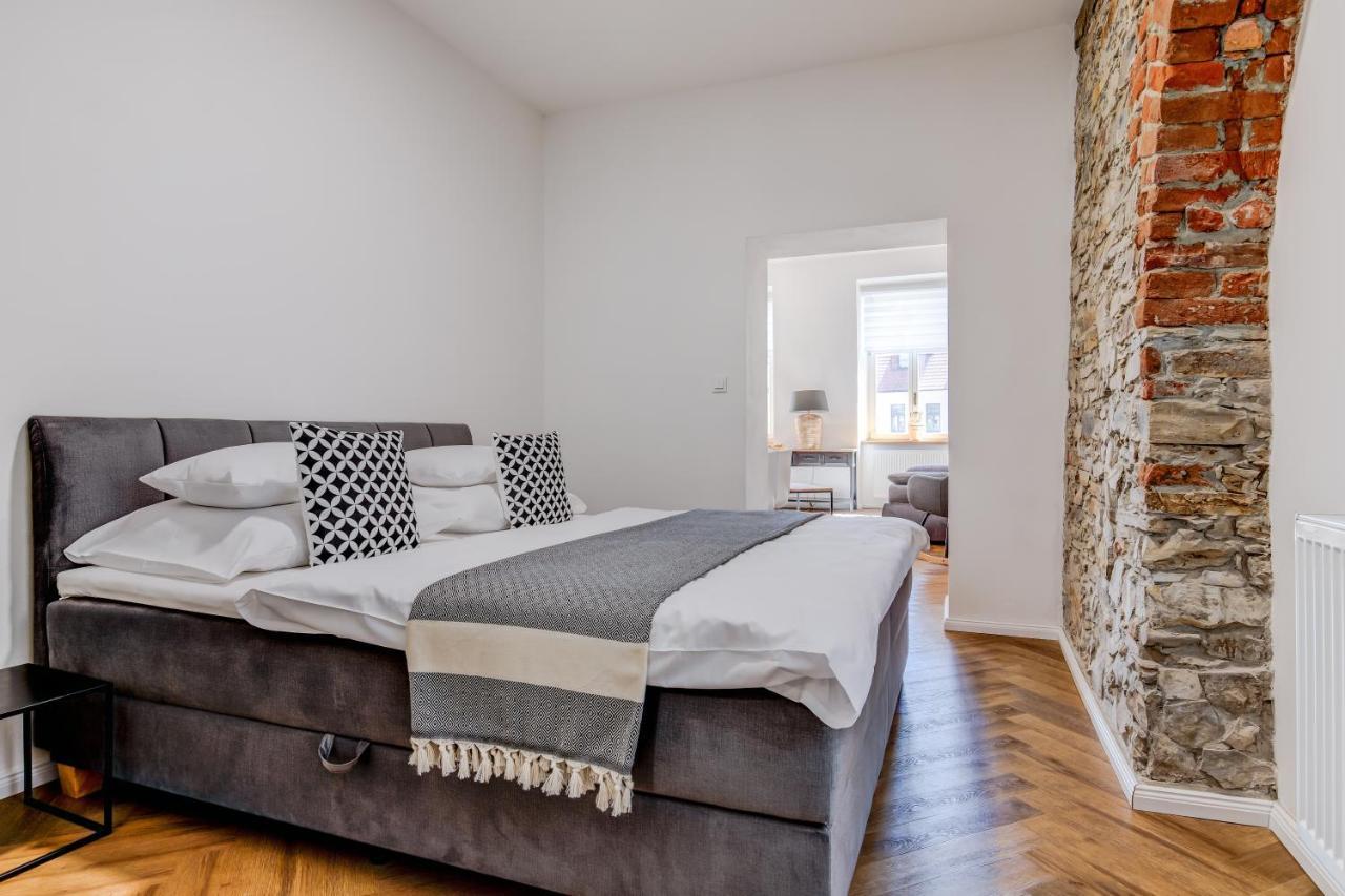 Design Pension Twenty 20 Poděbrady Kültér fotó